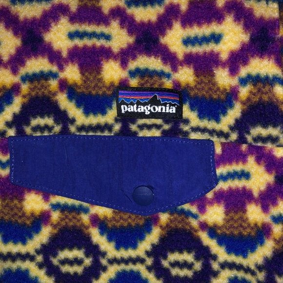 Women’s L Seasonal Patagonia - Picture 2 of 3